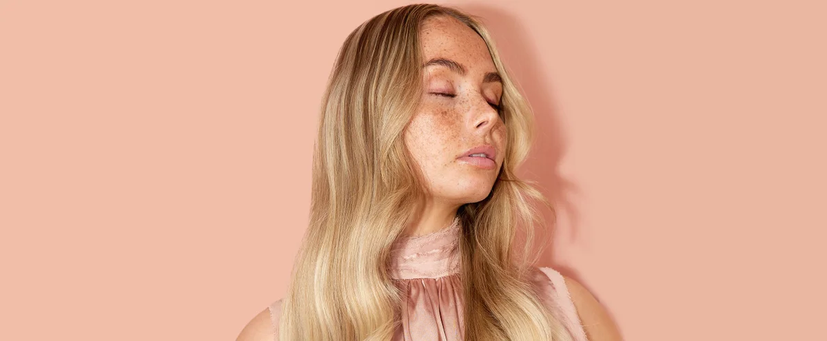 header - Omniblonde - 1