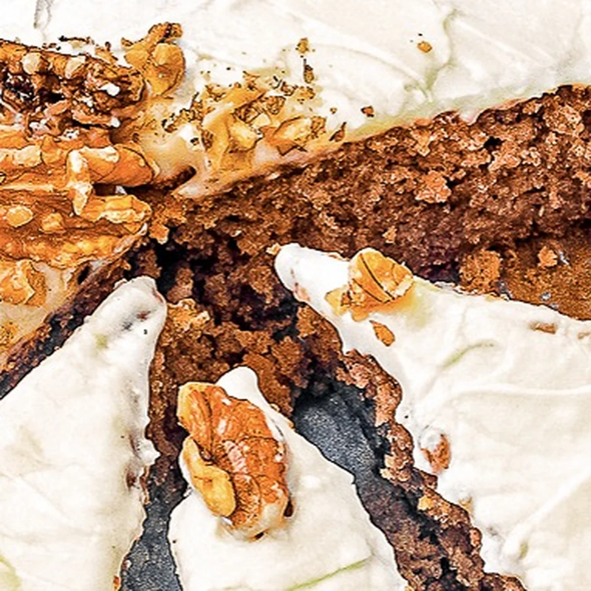 Header/hero - worteltaart - carrot cake - appel - walnoot - chickslovefood