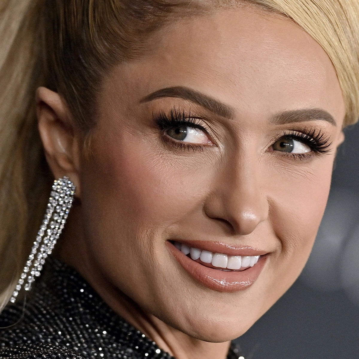 Header - Paris Hilton - BrunoPress