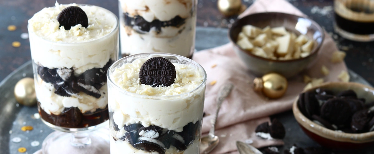  Fokking makkelijk recept: Oreo-tiramisu in glaasjes (en met maar vijf ingrediënten)