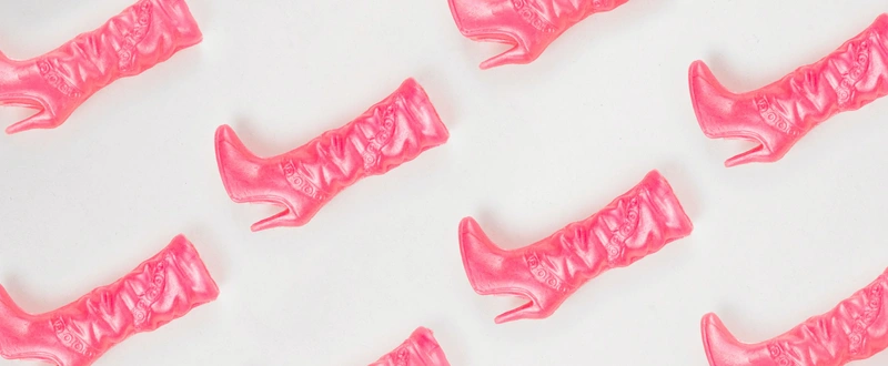 header - schoenen - roze - hakken - barbie - pexels