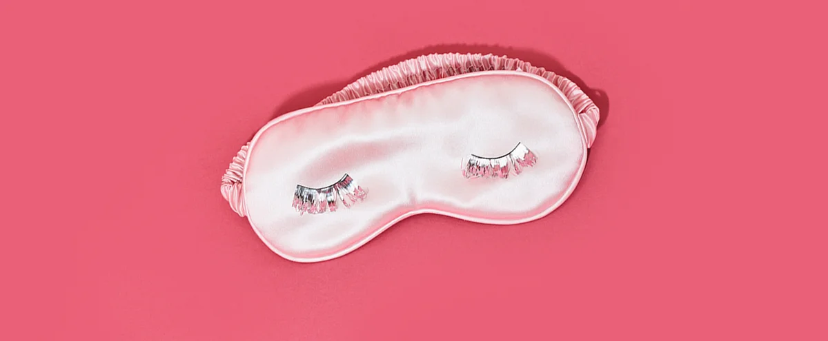 header - slaapmasker - roze - wimpers - nacht