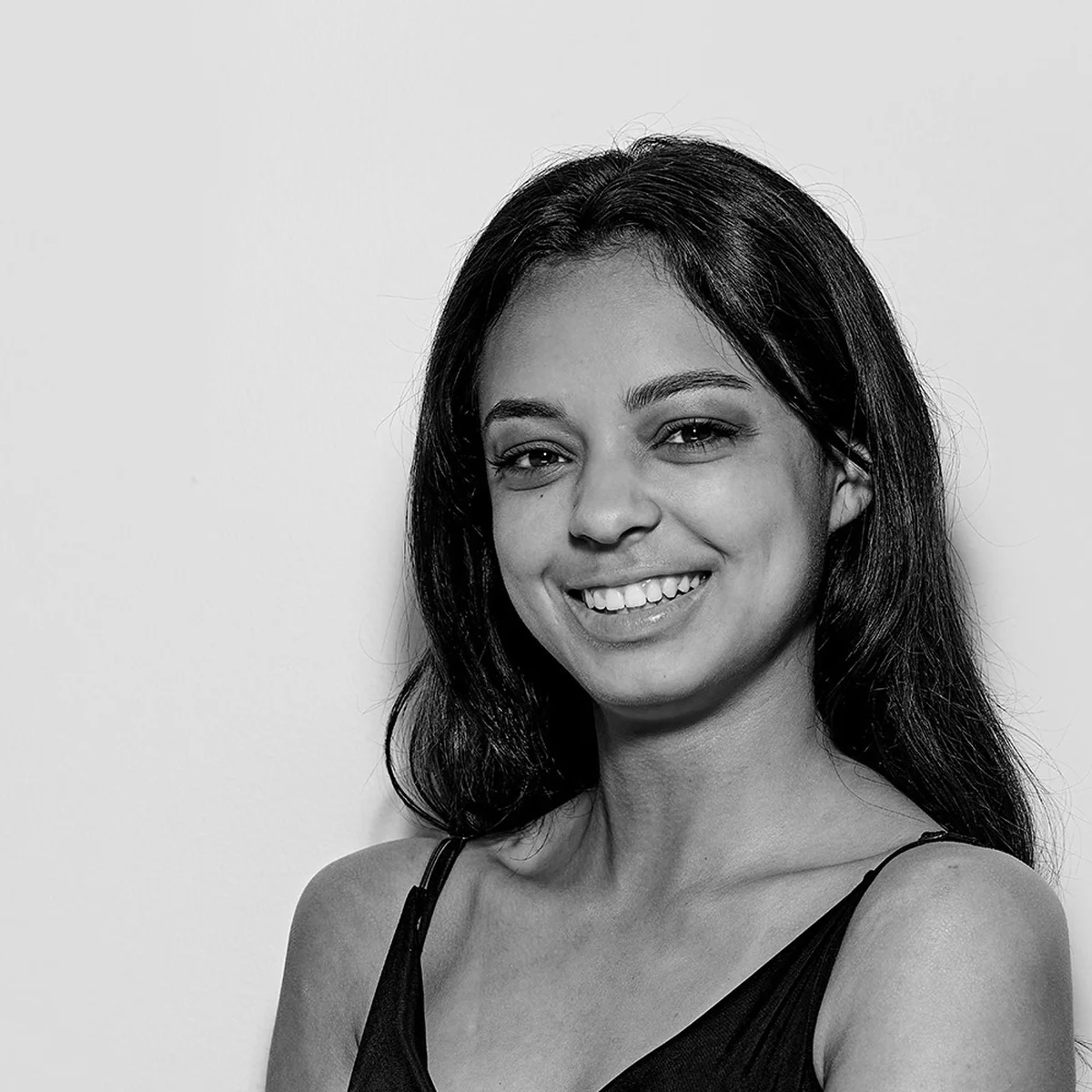 Header - Hannah - Thaliya - zwart wit