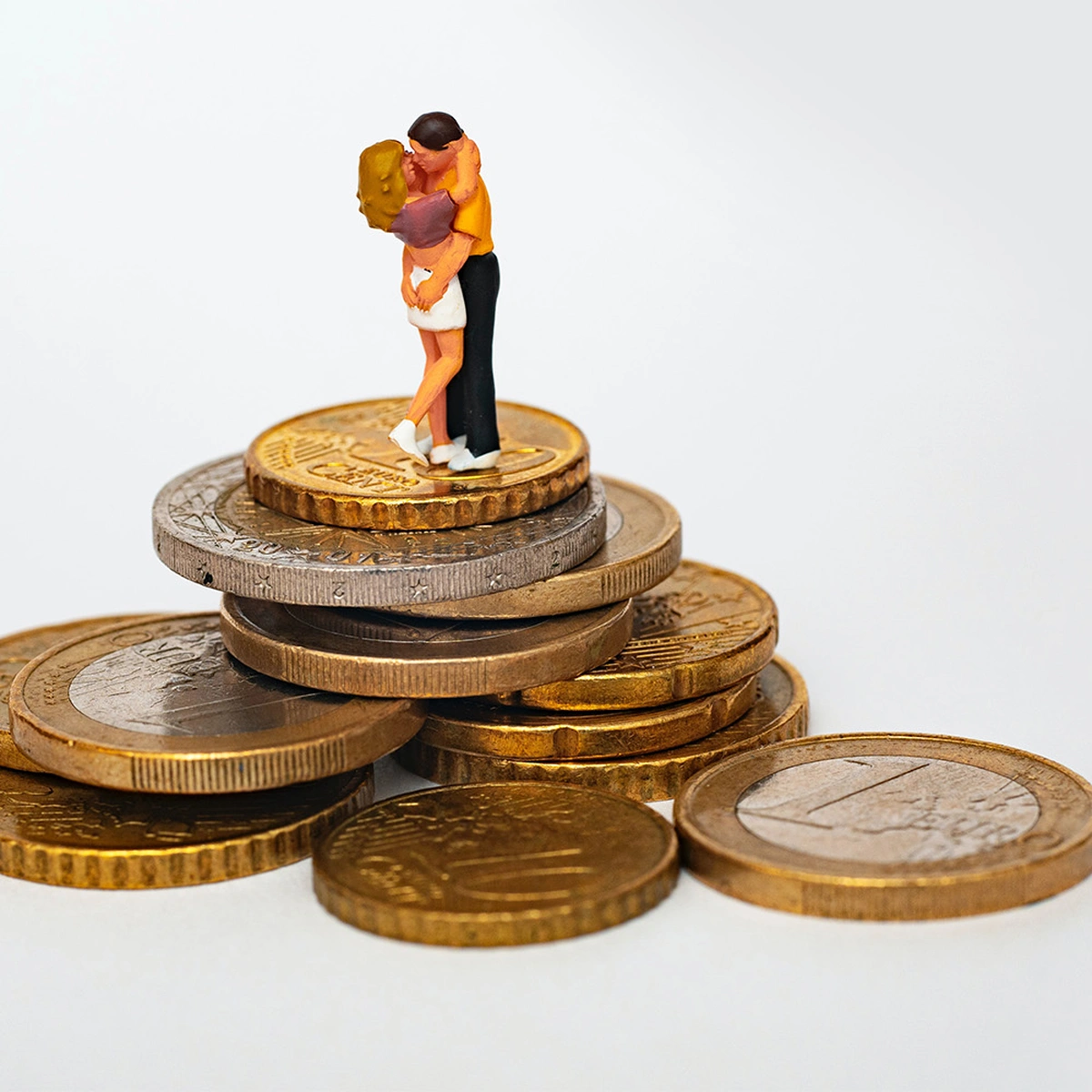 header - koppel - geld - zoen - unsplash