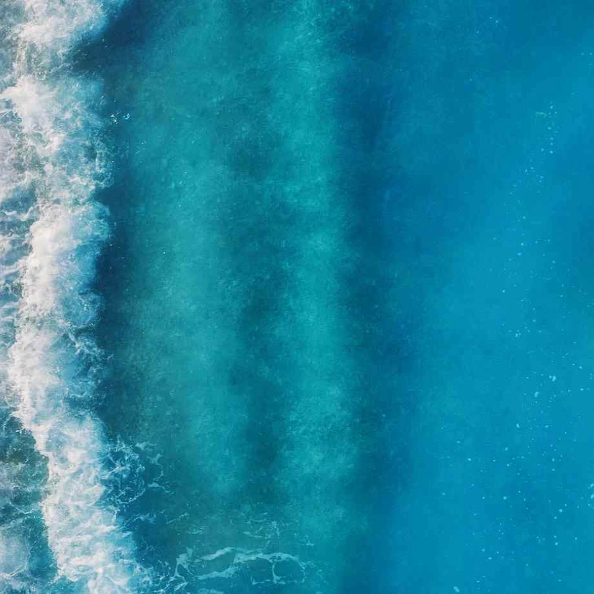 Header / hero - zee - oceaan - water - strand - beeld Shutterstock - klein