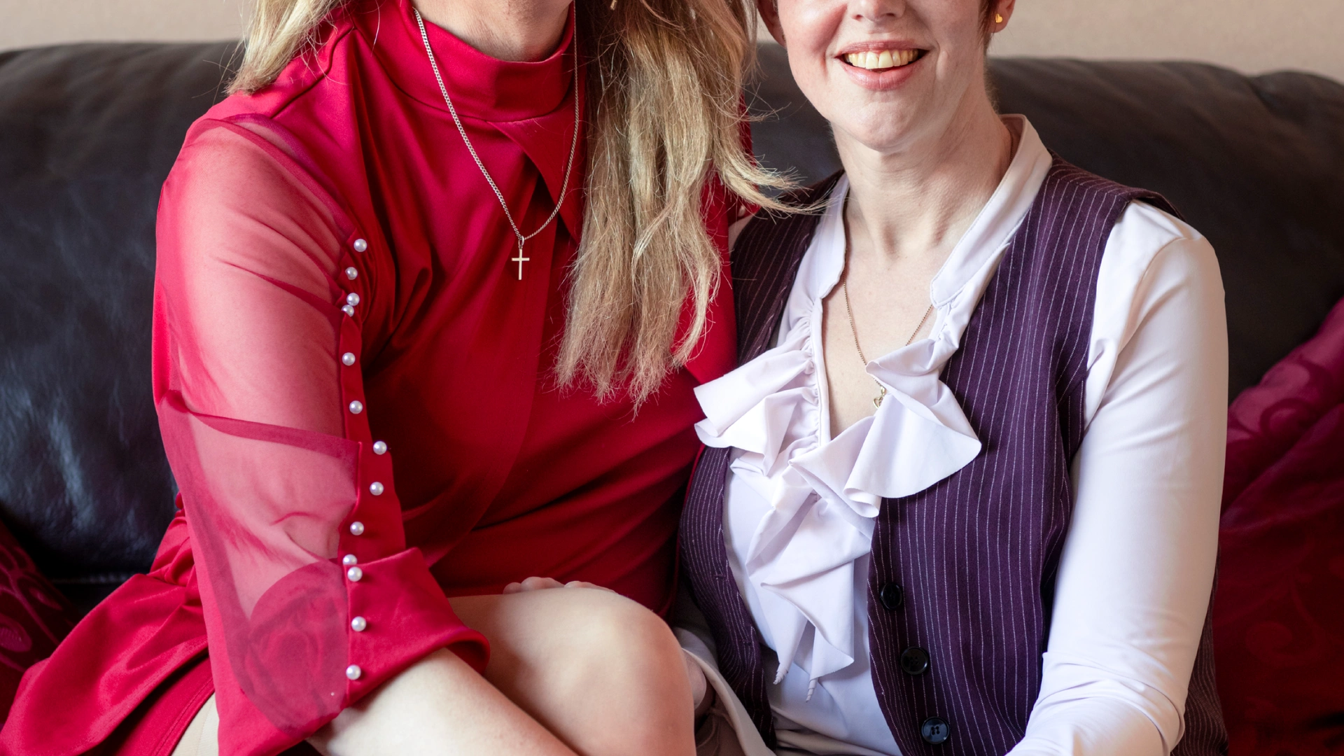 Julia ging tijdens haar relatie in transitie: ‘ik dacht: Esther gooit me eruit, want zij wil een vent, geen vrouw’