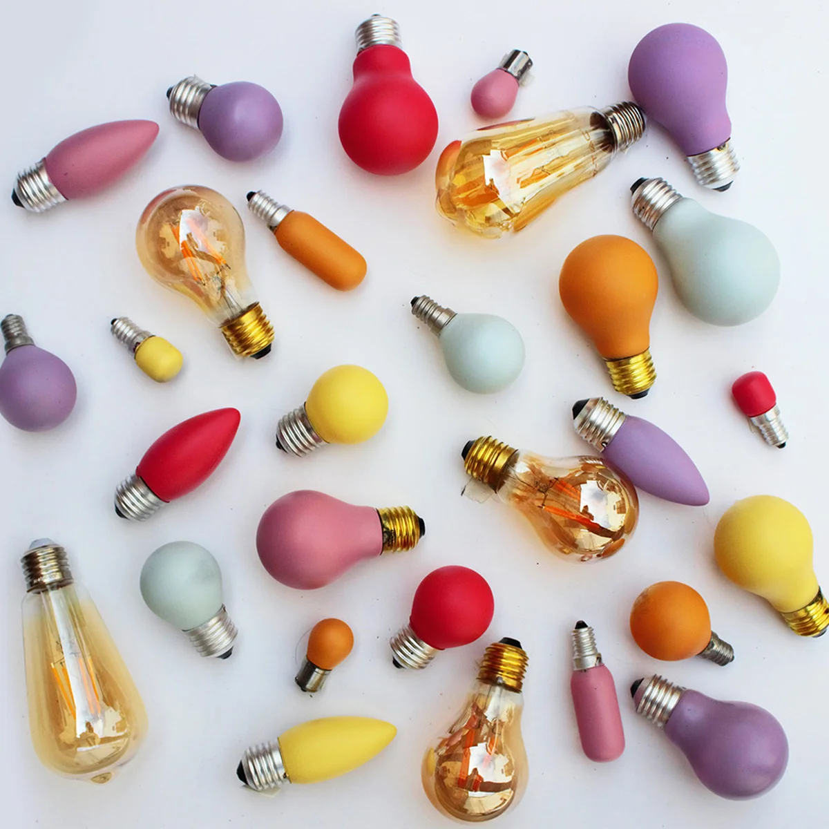 header - kerst - feestdagen - kerstbal - kleuren - unsplash