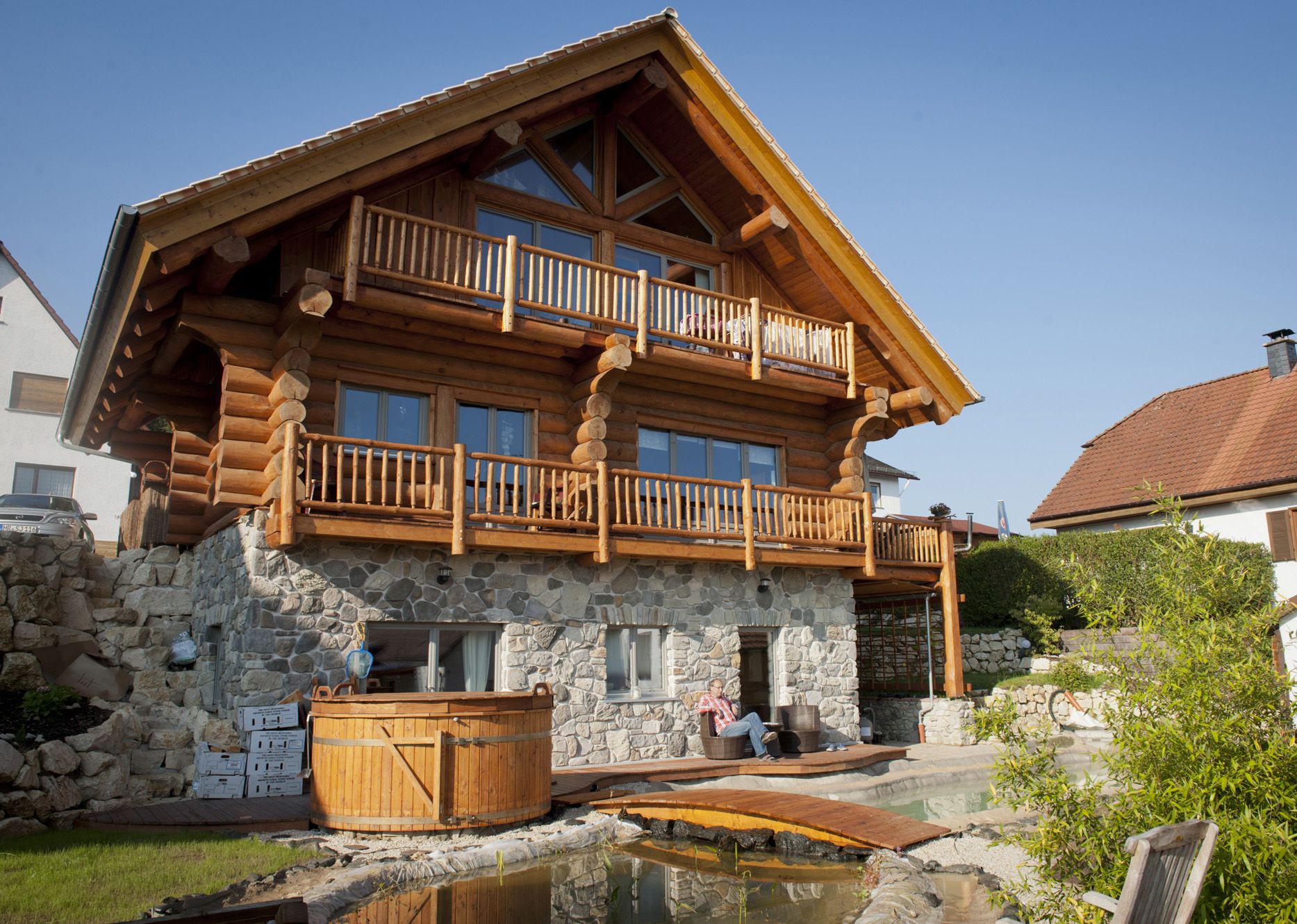 modern tiny house - airbnb - image