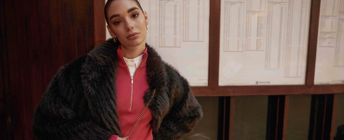 hero - fashionshoot - roze tas - trui - vest - paars - mode - Tomek Dersu Aaron