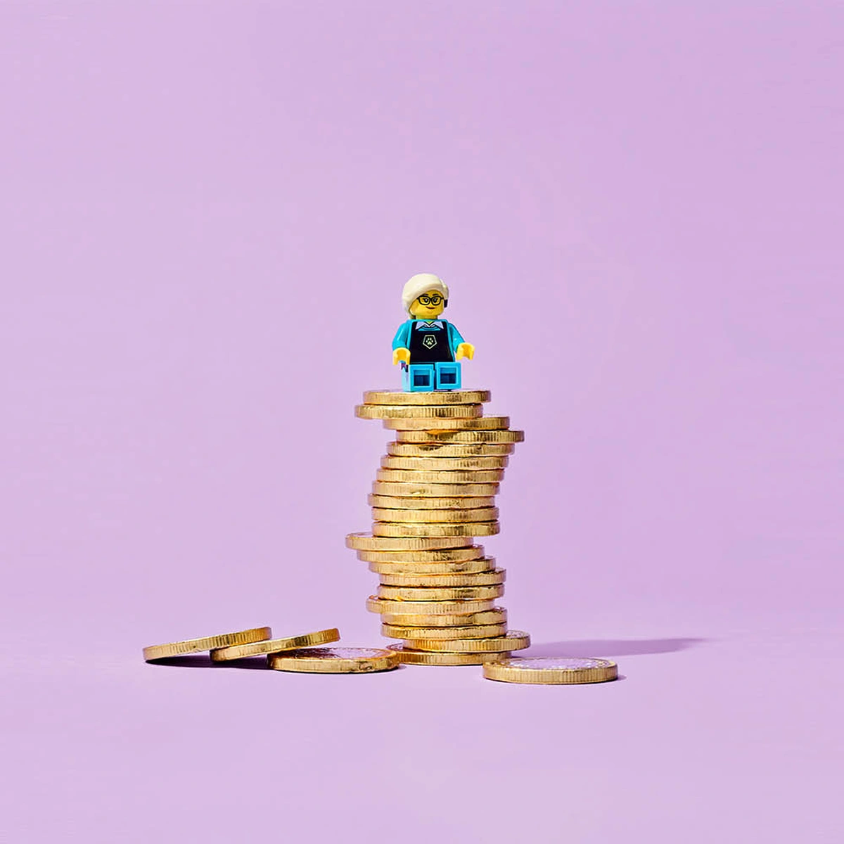 08 2024 - Geld - muntjes- toren - pop - poenpraat - sparen - B&M verhaal 2 Carriere en Geld - Fotograaf Tom ten Seldam - Header