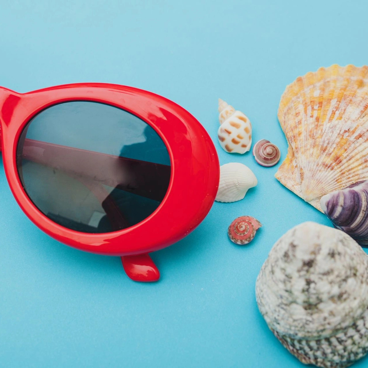 zonnebril - zomer - Freepik - header 