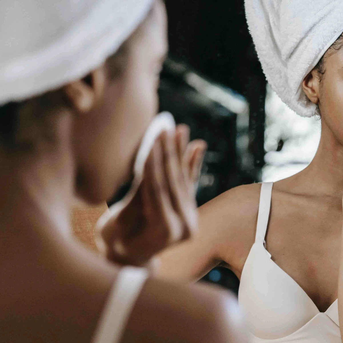 lichaamsolie - beauty - badkamer - skincare - pexels 