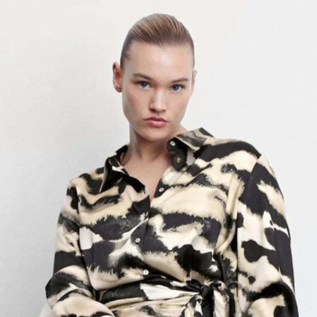 Overslagjurk van Mango - Header - Mango - Style