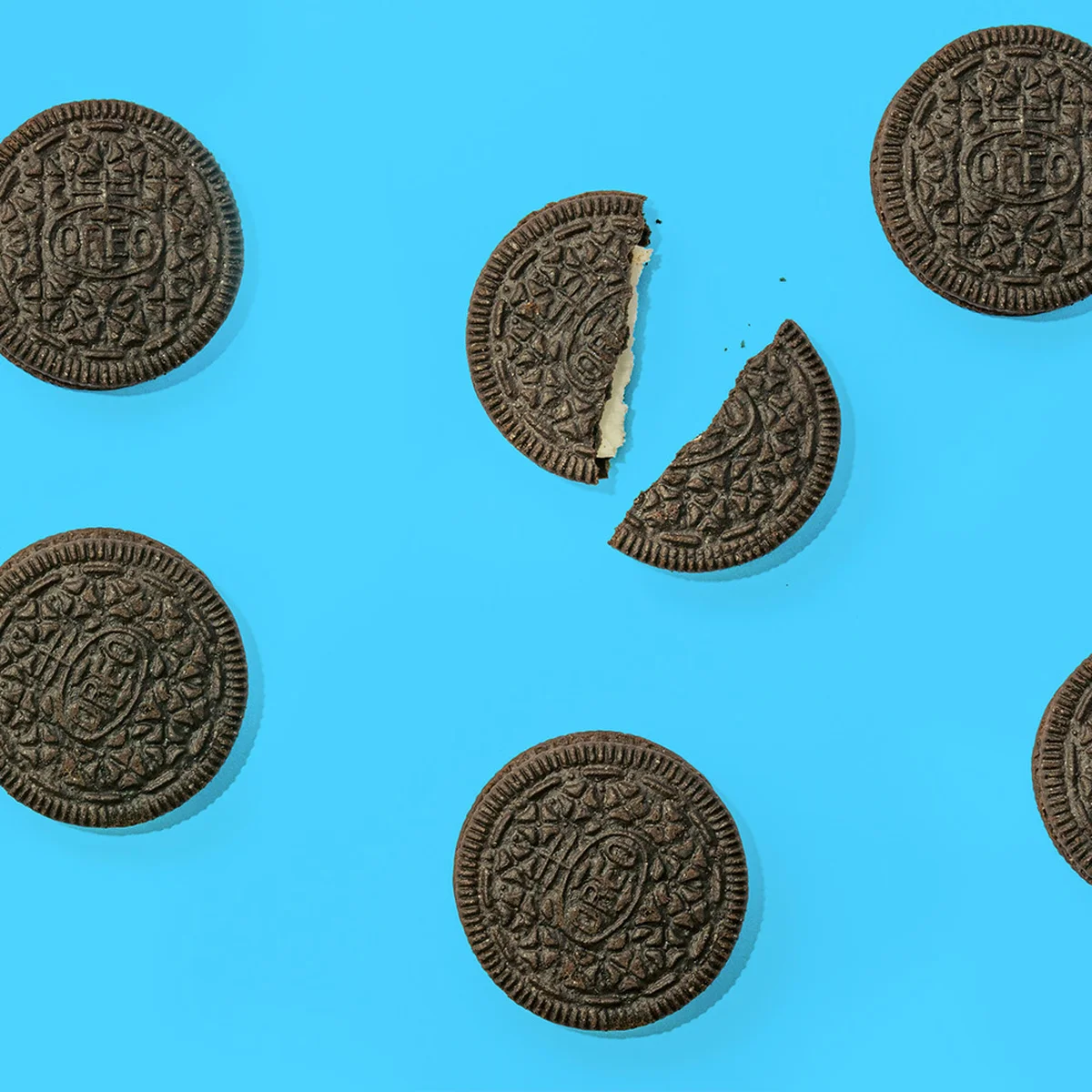header -oreo - blauw - eten - snack - koek - unsplash