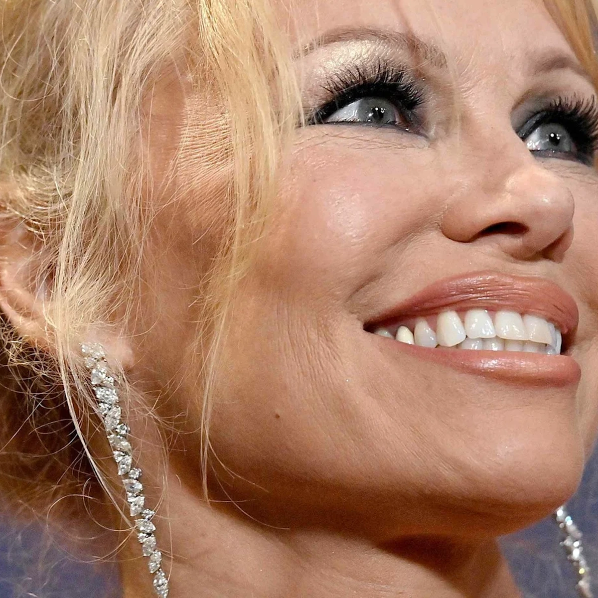 Header - Pamela Anderson - docu - BrunoPress
