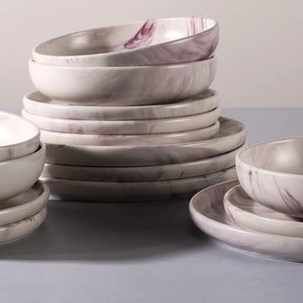 Servies Action