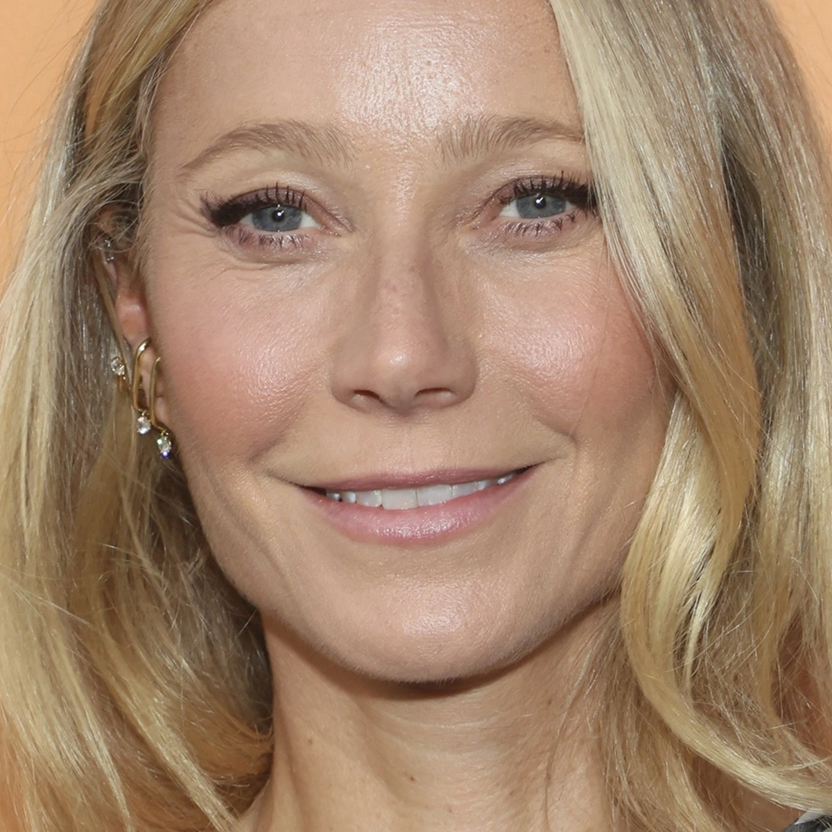 Header - Gwyneth Paltrow - BrunoPress