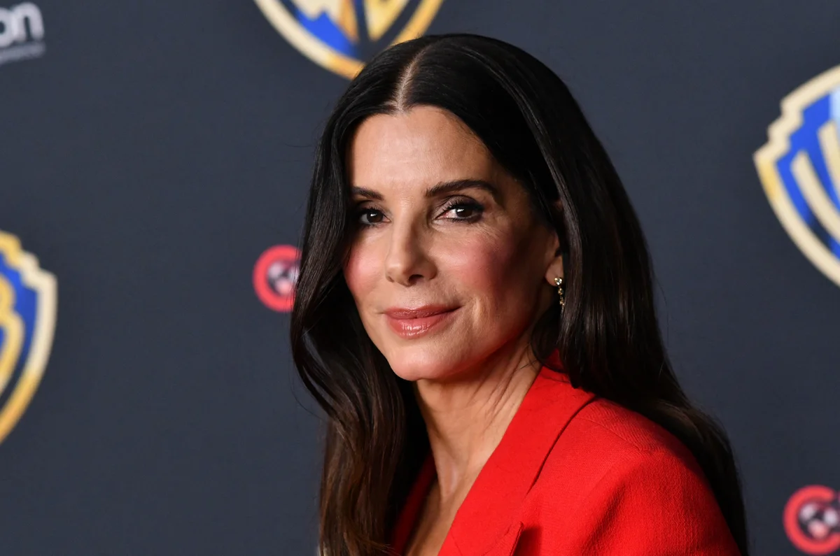 Effe gluren: Sandra Bullock deelt zeldzame foto's van gezin