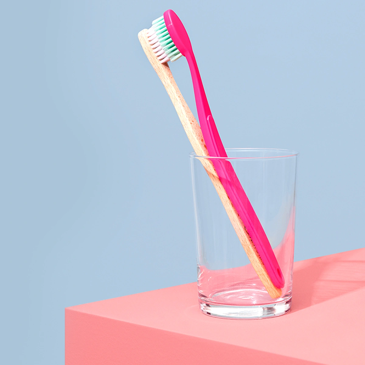 header - tandenborstel - roze - liefde - anne-claire de breij