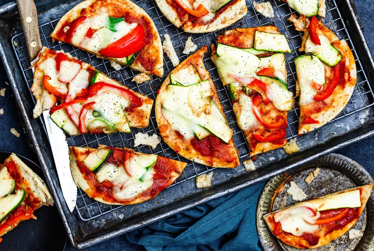 Header - Naanbroodpizza met gegrilde groenten - chickslovefood