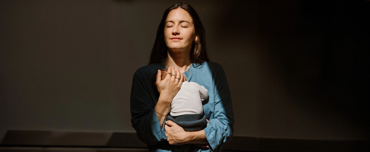 Headerbeeld - Anne van der Burg - Net moeder en ongeneeslijk ziek - fotografie Joanne de Lijster