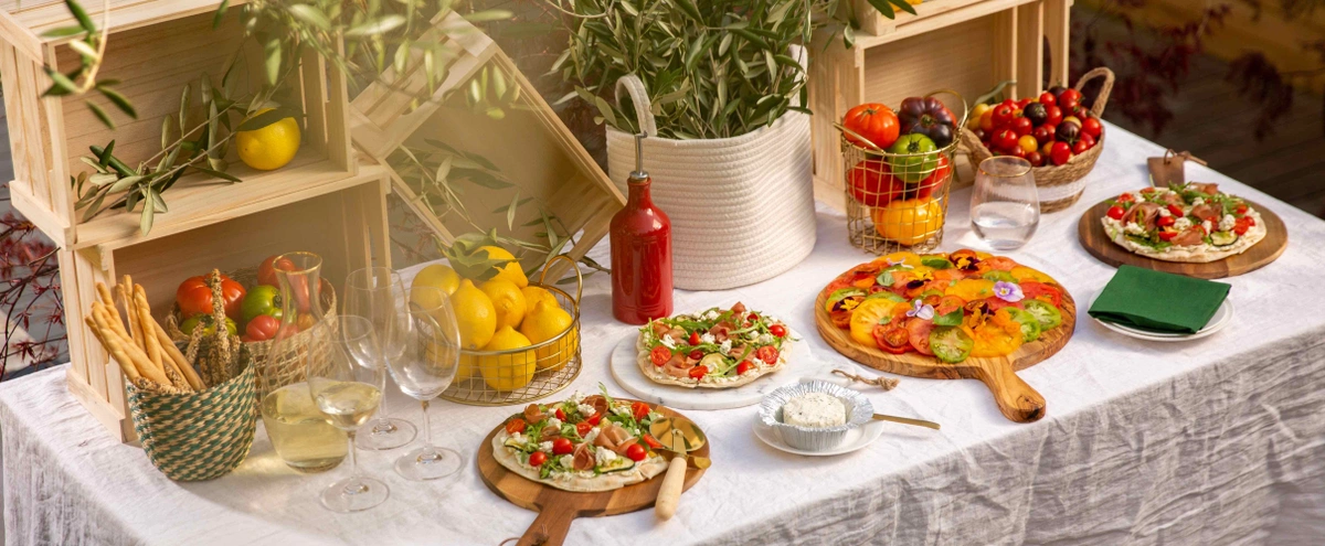 header - Boursin - Partner in cream