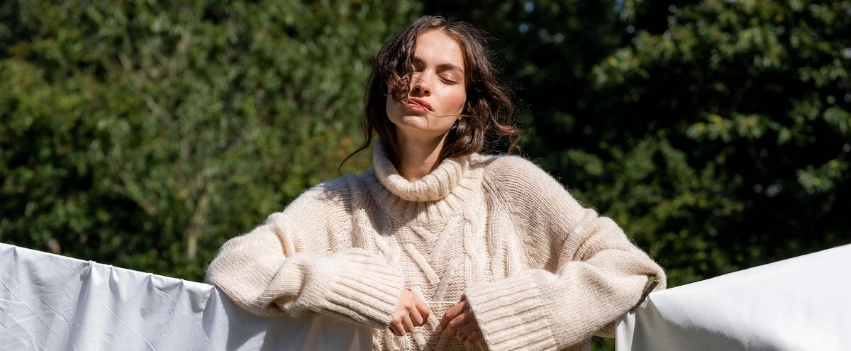 header - mode - trui - ramona deckers