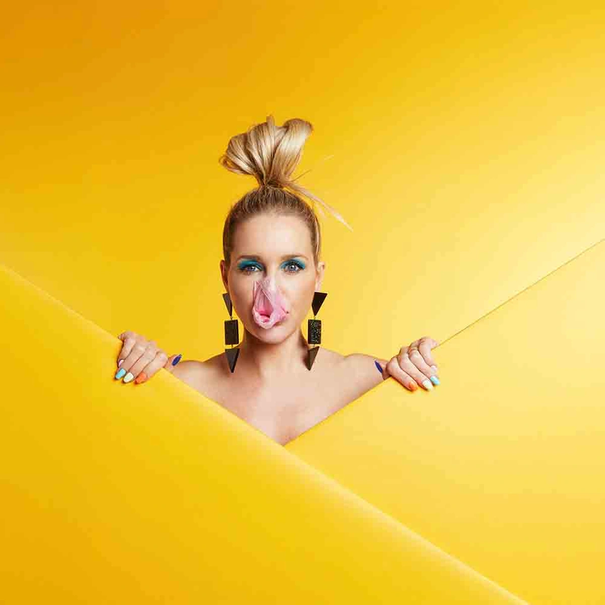 Editie 04 - Chantal - editorial header