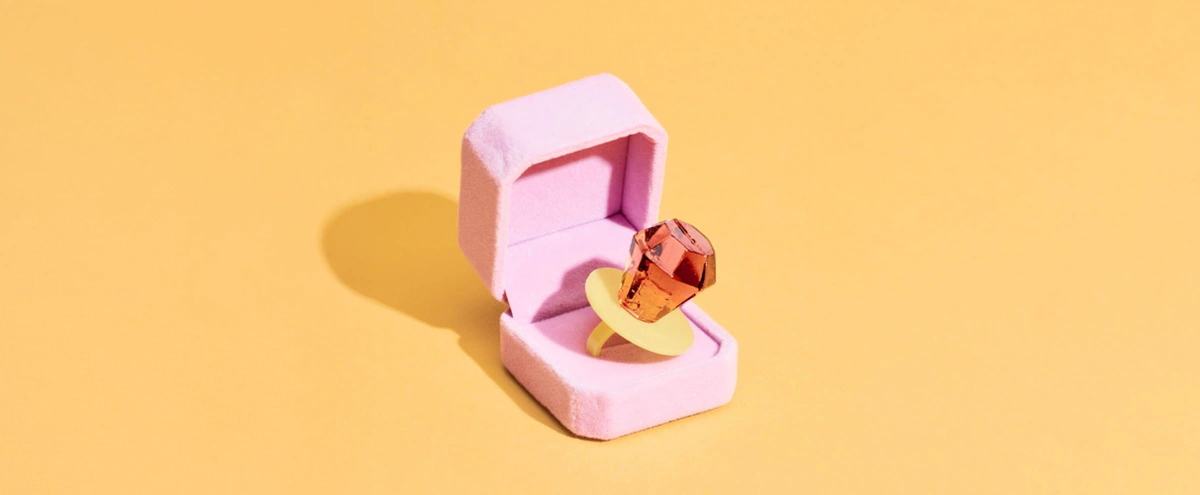 Deze accessoires redden je Koningsdag-outfit, gegarandeerd.