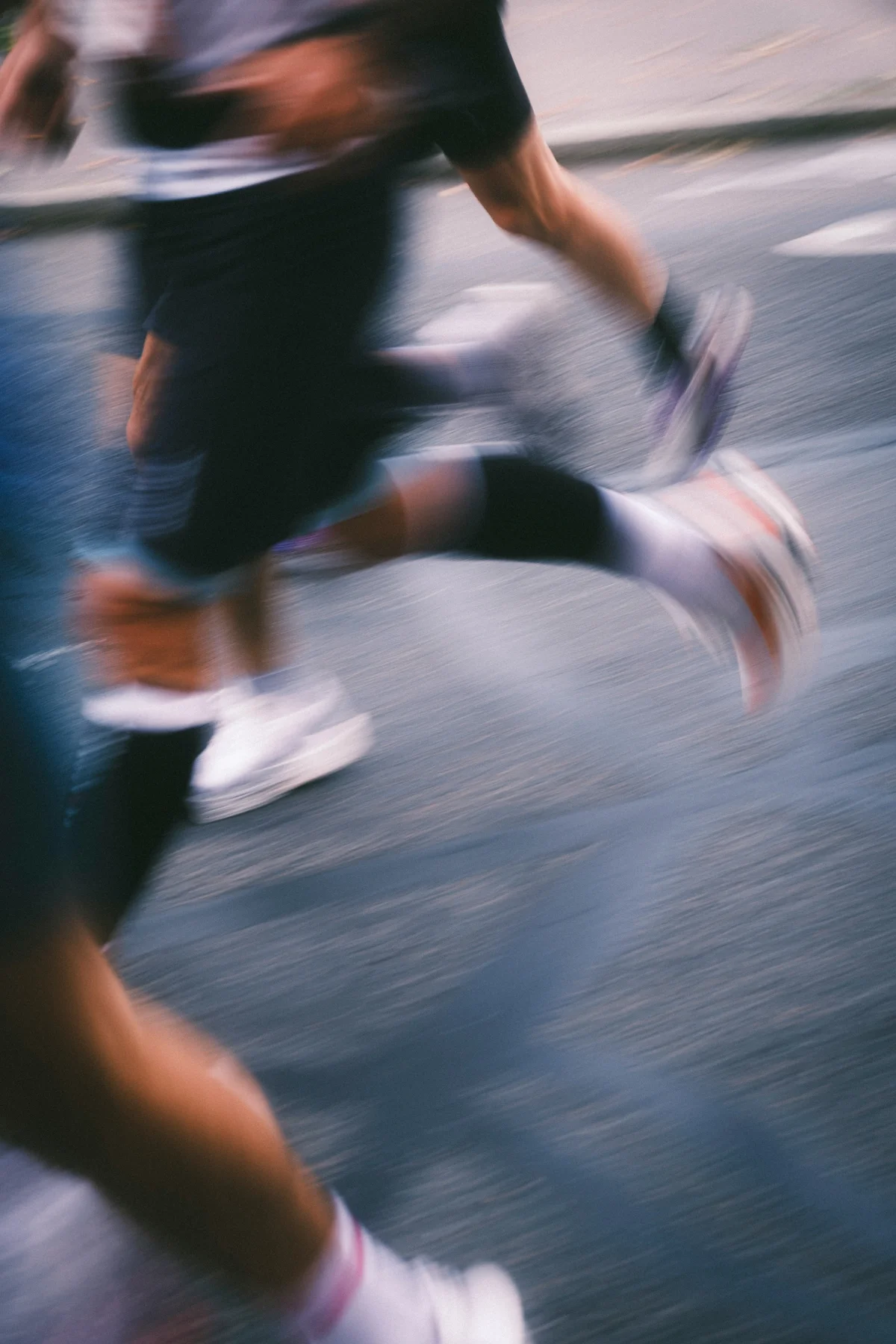 Last minute naar ADE? Deze sneakers shop je nog op tijd
