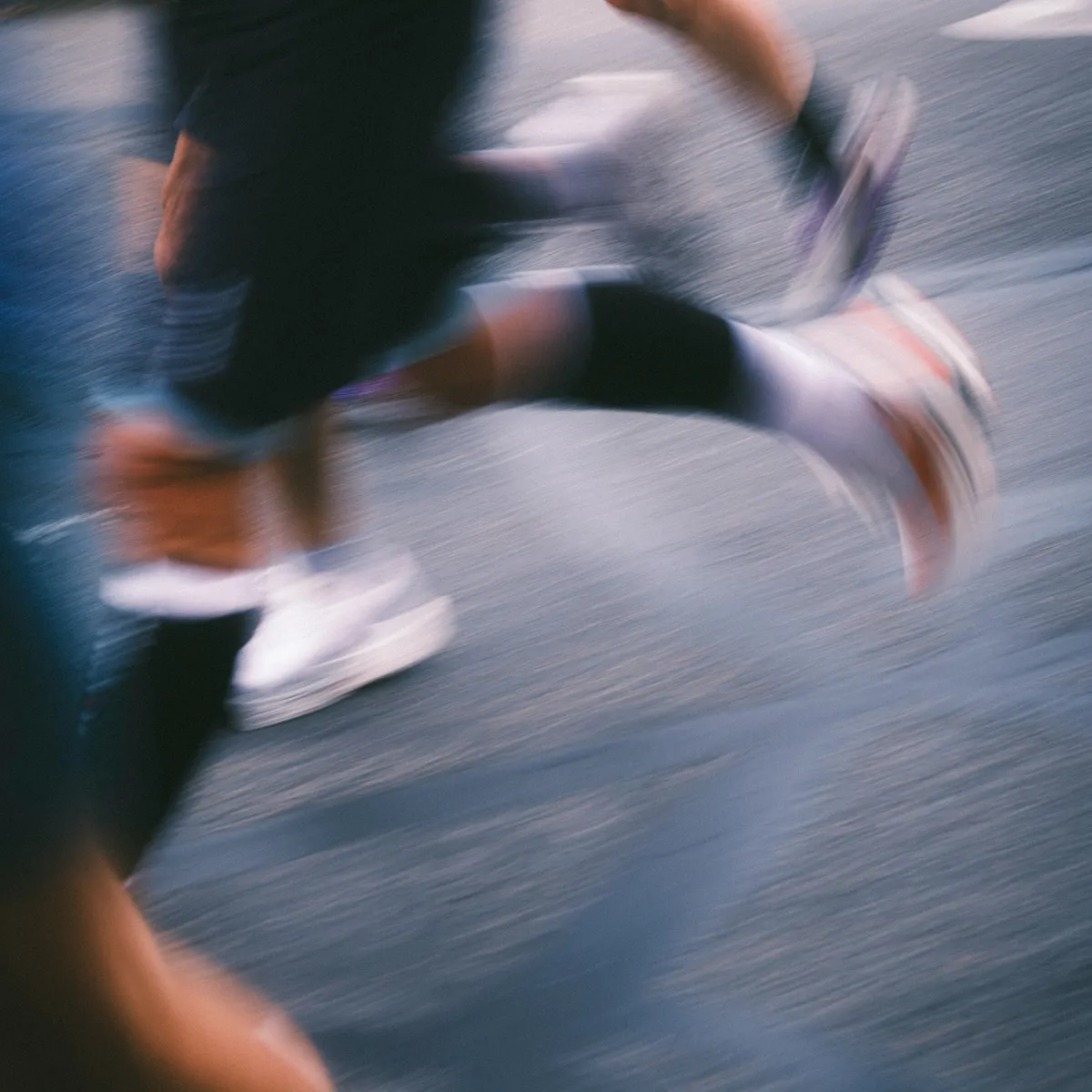 Last minute naar ADE? Deze sneakers shop je nog op tijd
