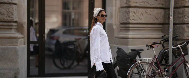 Handen uit de mouwen: de beste longsleeves voor een lente met identiteitscrisis