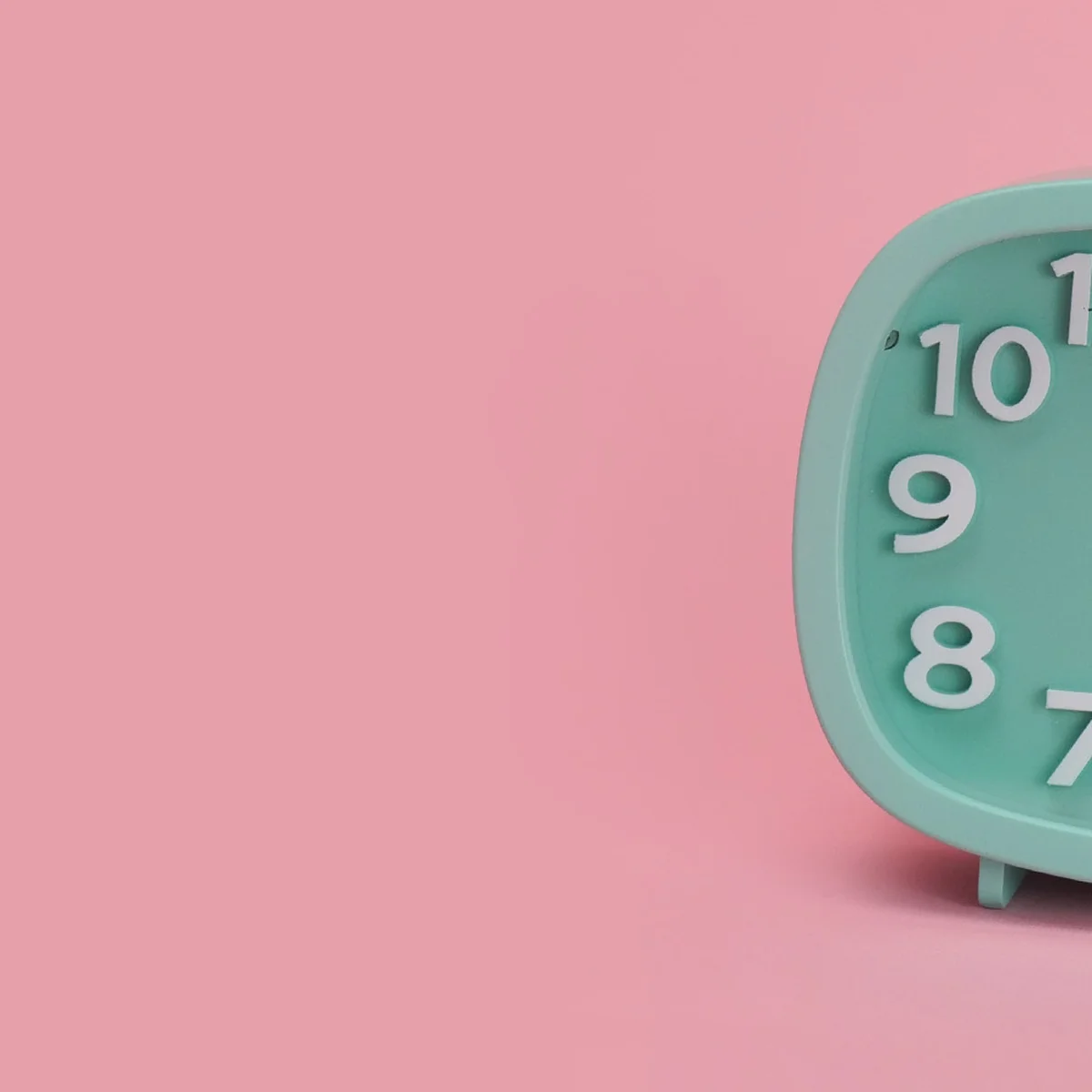 Hero - wekker - klok - vroeg - roze - tijd