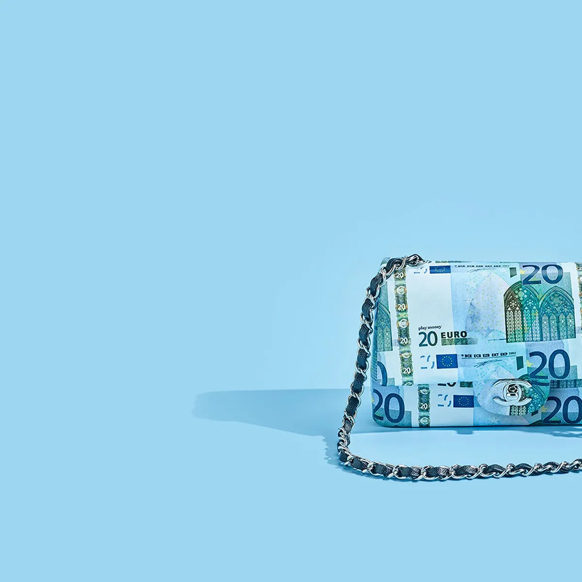 Vliegt de winkels uit: deze gestreepte Kwantum-tote is de perfecte overal-en-nergens-tas