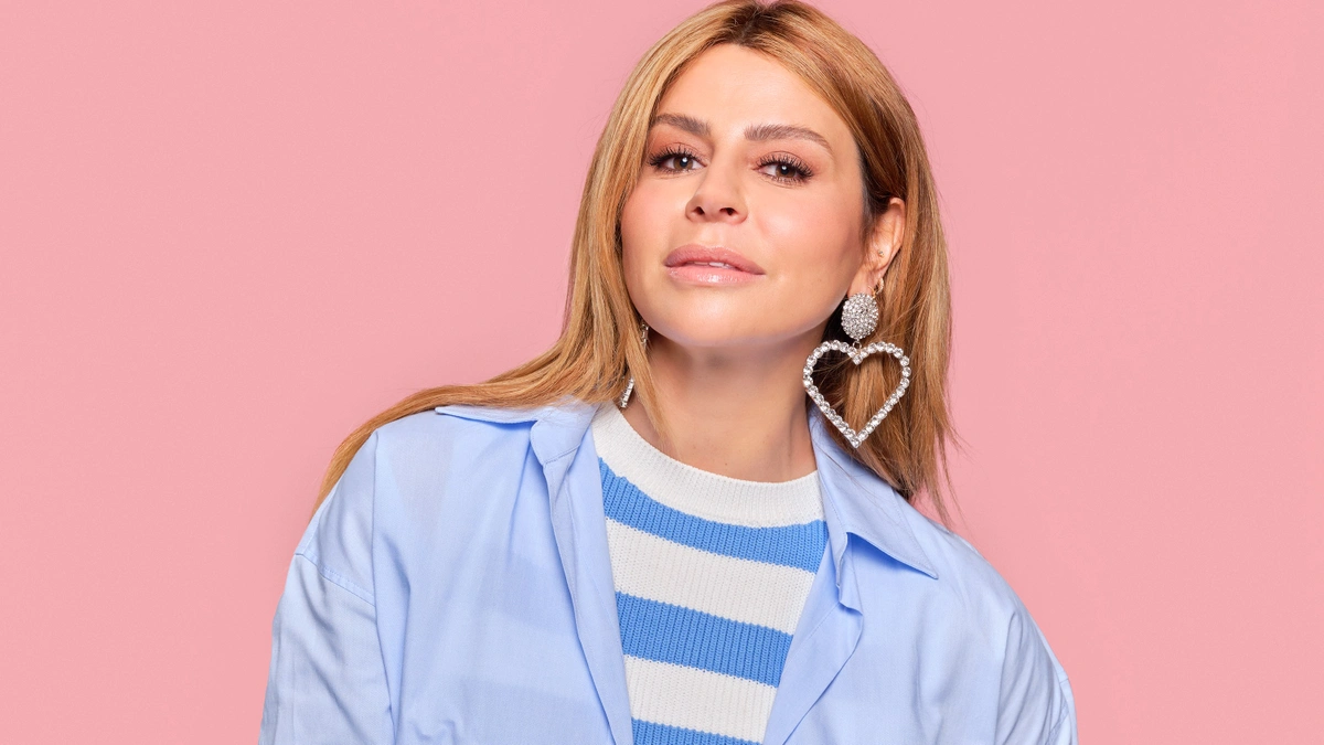 Olcay Gulsen - roze - column