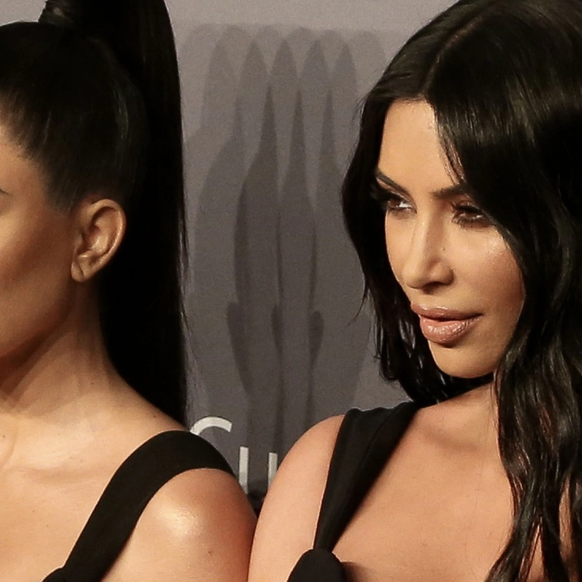 Header/hero - Kim Kardashian - Kourtney Kardashian - BrunoPress