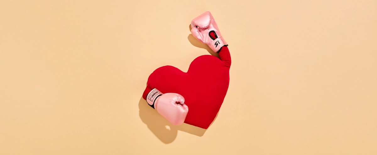 2026 - 1 - Still - hart - boksen - liefde - vechten - B&M verhaal 4 mama - Fotografie Tom ten Seldam - Styling Chèri van Rijn - Header