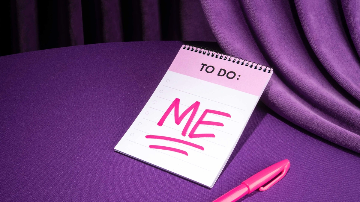 Anna Karolina - Me notitie - header - paars