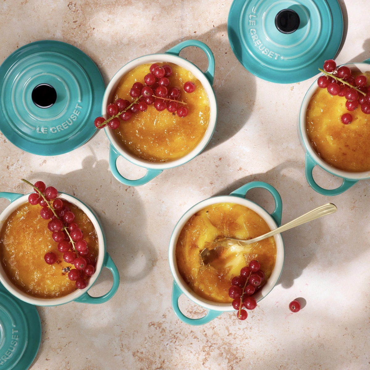 2026022 &c Le Creuset creme brulee V2-2