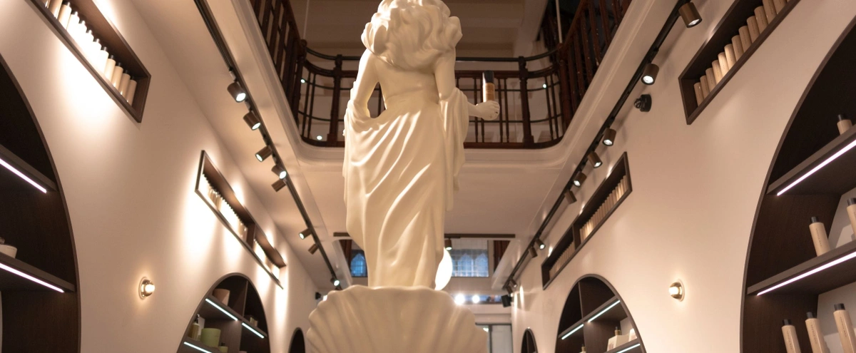 flagship store sophia mae