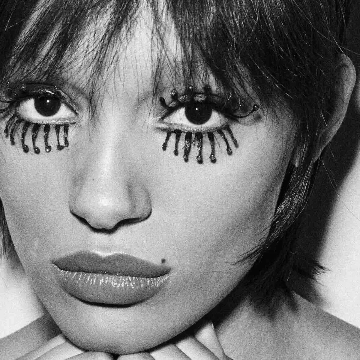 mascara