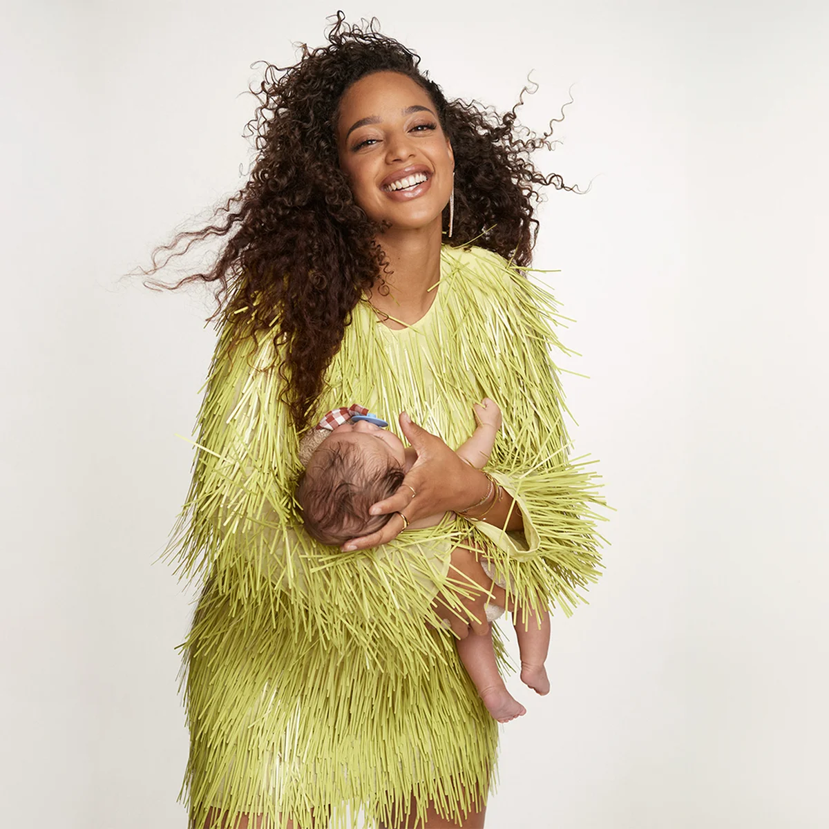 09BS-OhBaby-GrootInterview-ChannahKoerten-Interview-Jill-Waas-Fotografie-Kee&Kee-Styling-Valerie-Ntantu-Haar-en-Make-up-Jaiz-Ridder-header1