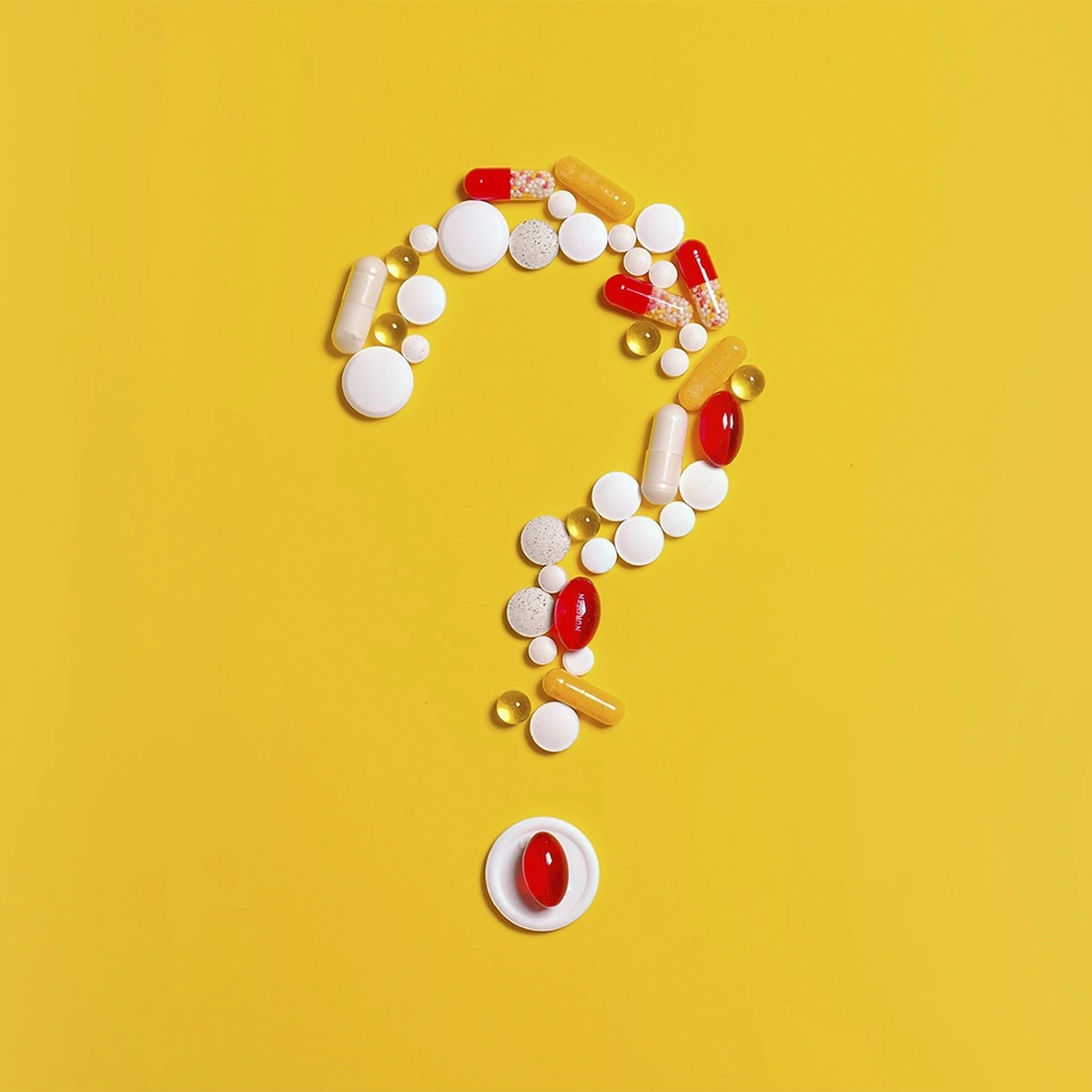 header pillen- vraagteken - geel - pexels anna-shvets