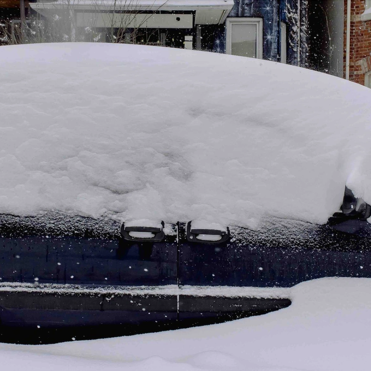 Sneeuw - auto -pexels