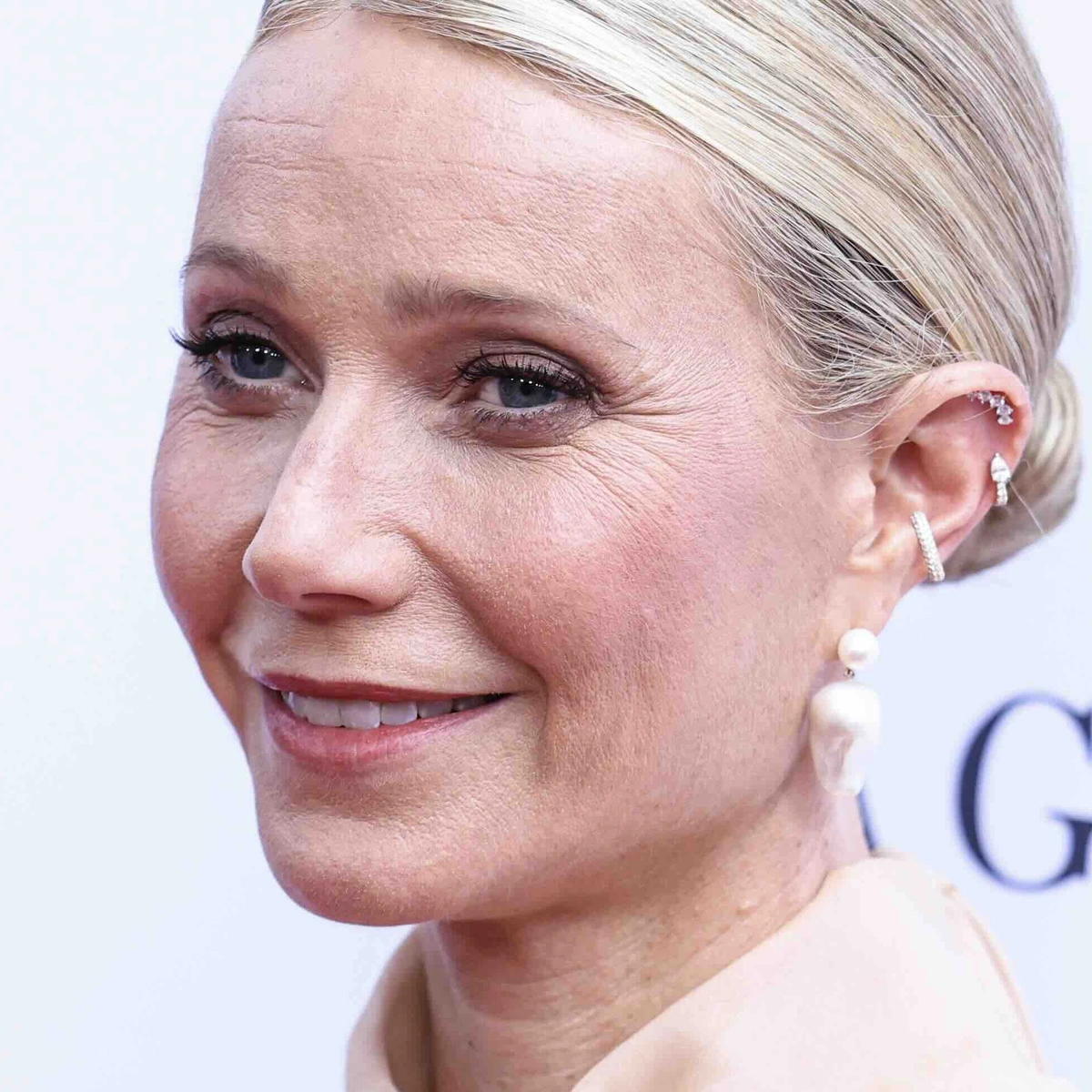 Header - Gwyneth Paltrow - BrunoPress