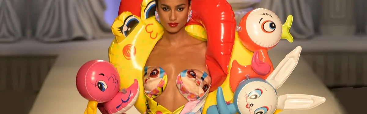Header - Bizarre Fashion Week Looks - Bruno Press