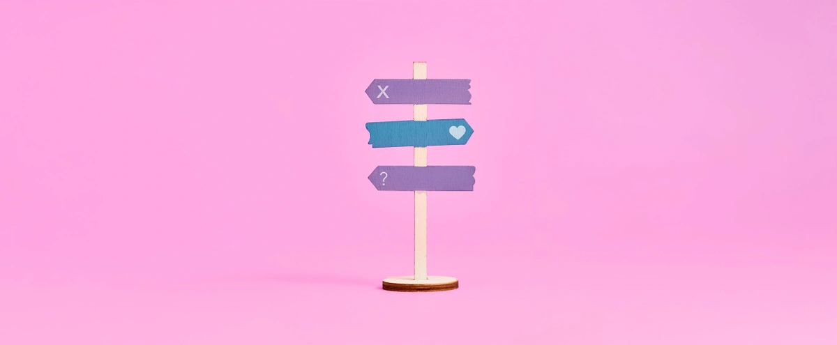 2025- 01- B&M Psyche - Fotografie Tom ten Seldam- Styling Cheri van Rijn - bordjes - wegwijzen - roze - Header