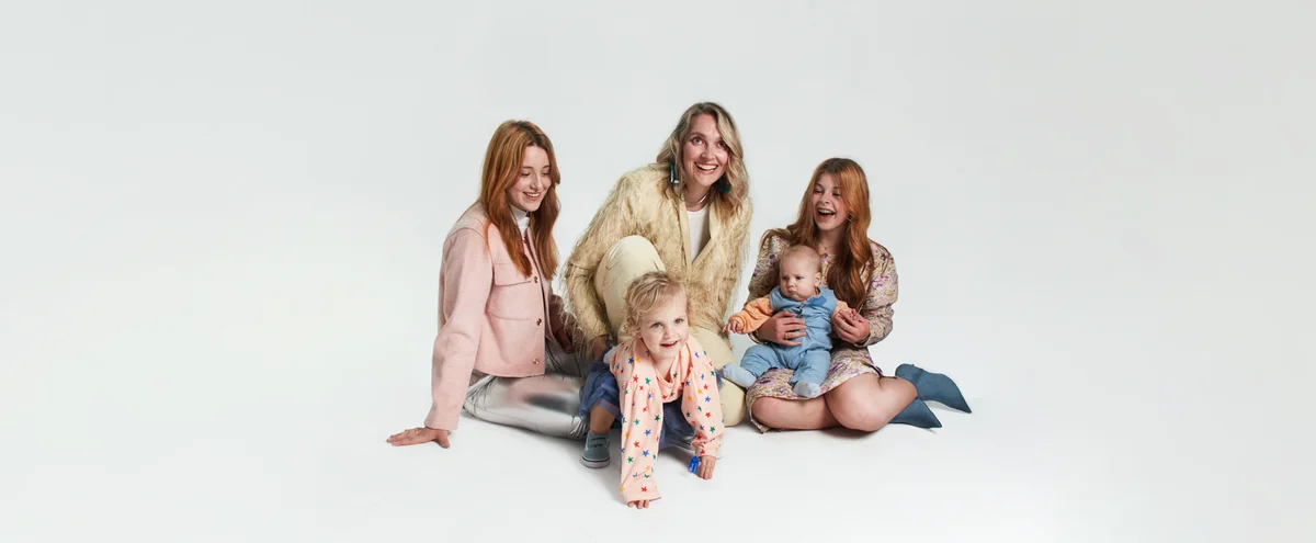 2023 - 04 BS - Header - Ilona de Ruyter - Portrettenserie - baby's - kinderen - fotografie Lisanne van Campenhout - interview Joanne Wienen 1