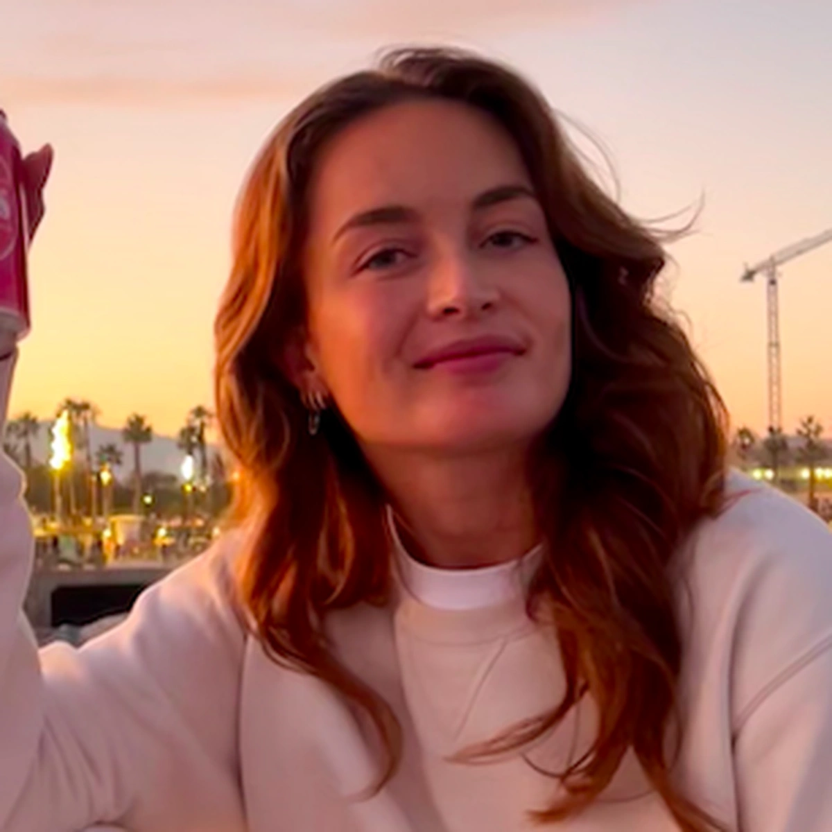 header- tess scholten 