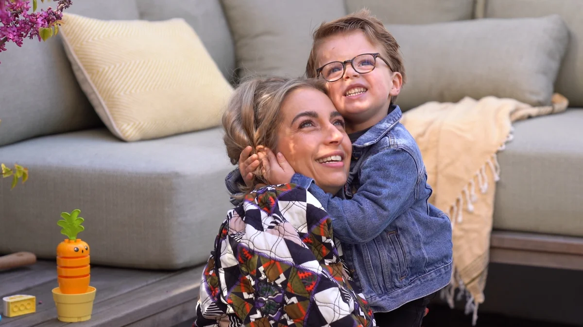  Lekker aanmodderen met je peuter: Shelly en zoontje Jake trekken de tuin in